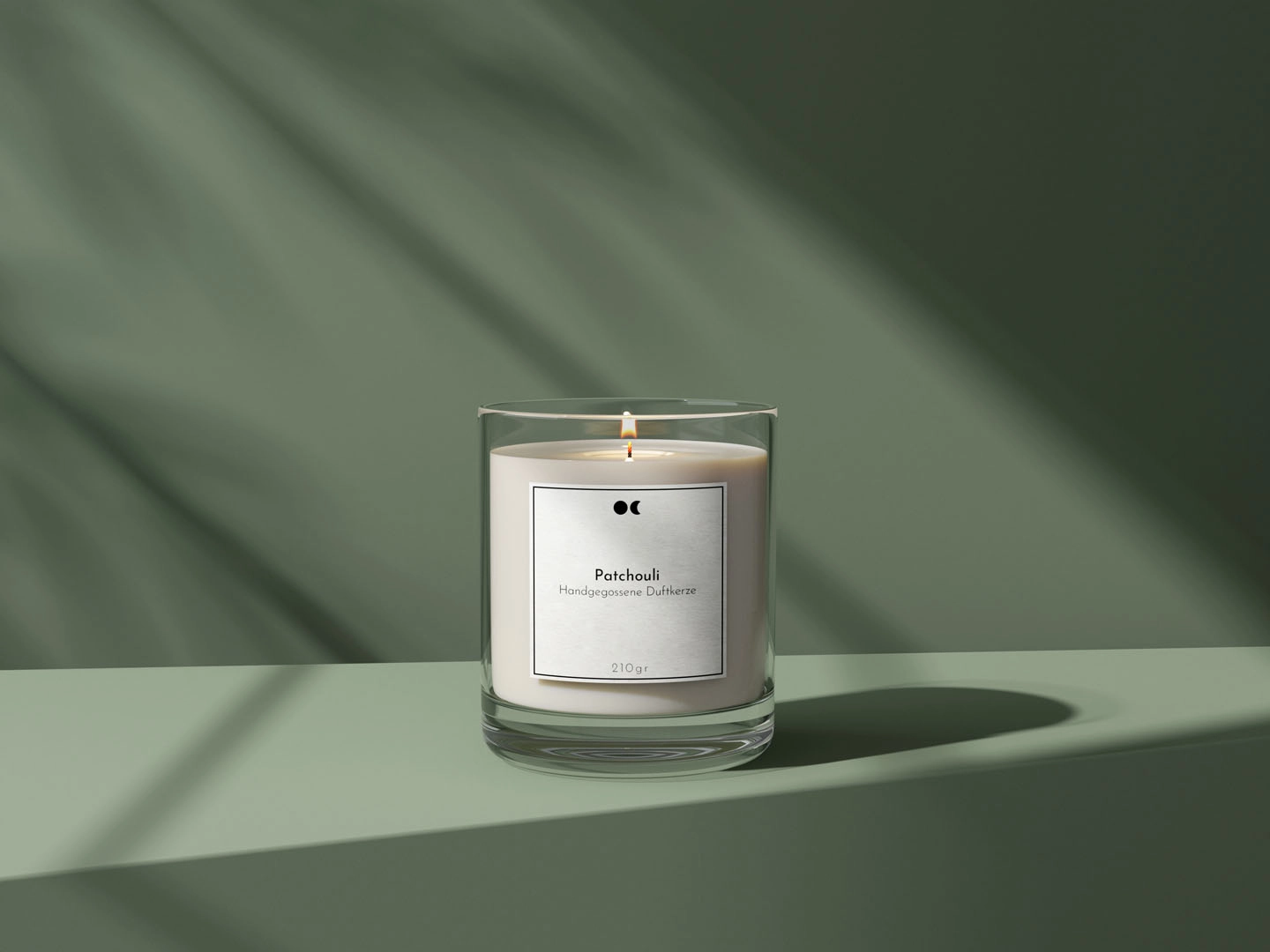 Patchouli scented candle